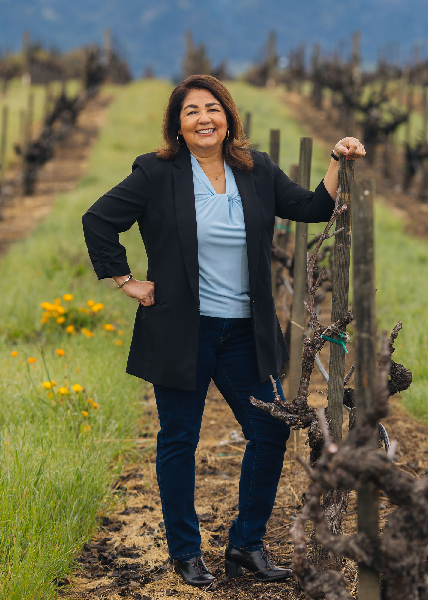 Photo of winemaker Alicia Ysais in a vineyard